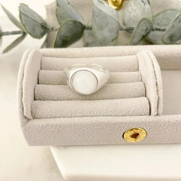 925 Sterling Silver Circle Ring Moonstone Ring Silver Matte Ring Minimalist Ring - Picture 5 of 9